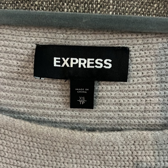 EXPRESS Sweater - Picture 2 of 5